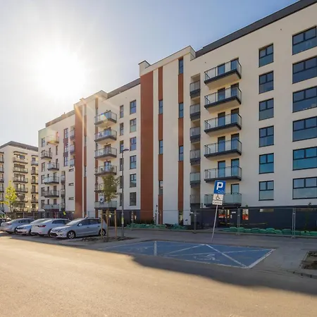 Cozy Zupnicza With Parking By Renters *